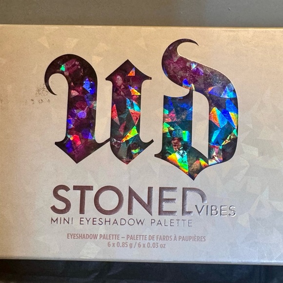 🆕 NIB Urban Decay Stoned Vibes Eyeshadow Palette | Retail $59 - Picture 7 of 9